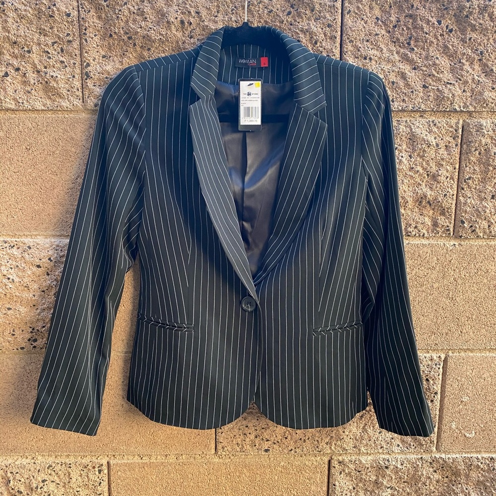 Black striped blazer